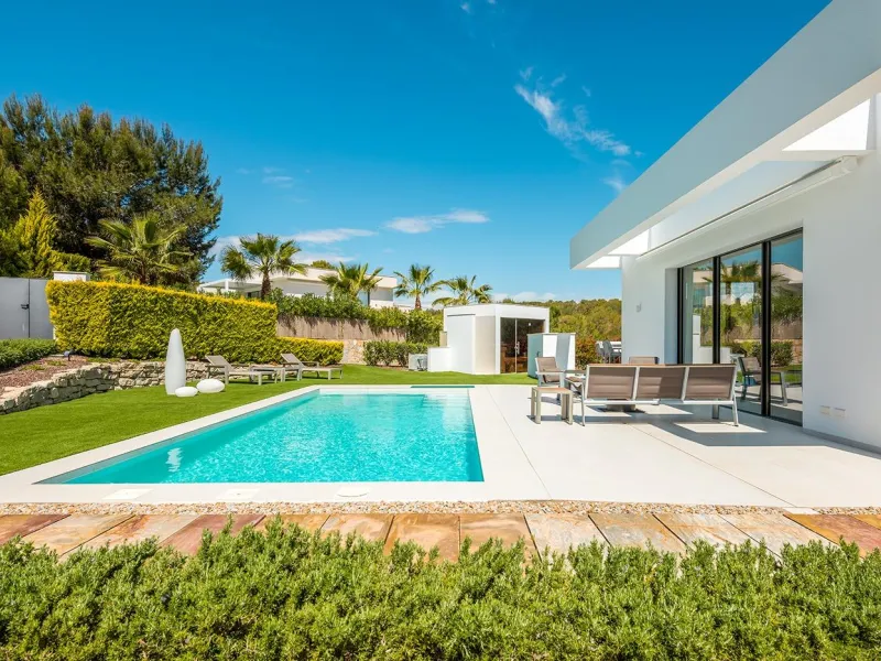 Dream villa in Las Colinas Golf with 1700 m2 plot