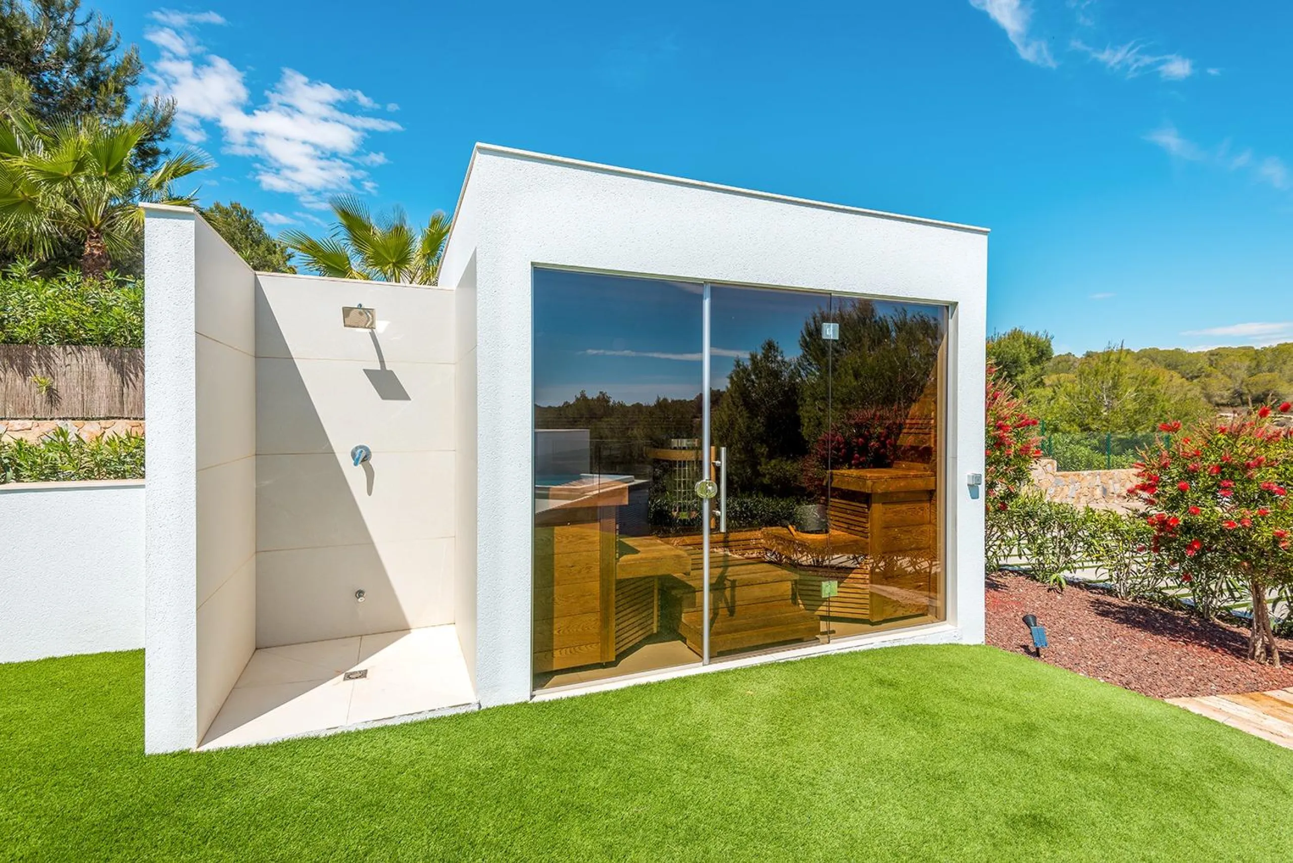 Dream villa in Las Colinas Golf with 1700 m2 plot