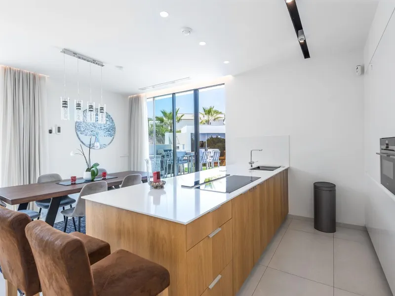 Dream villa in Las Colinas Golf with 1700 m2 plot