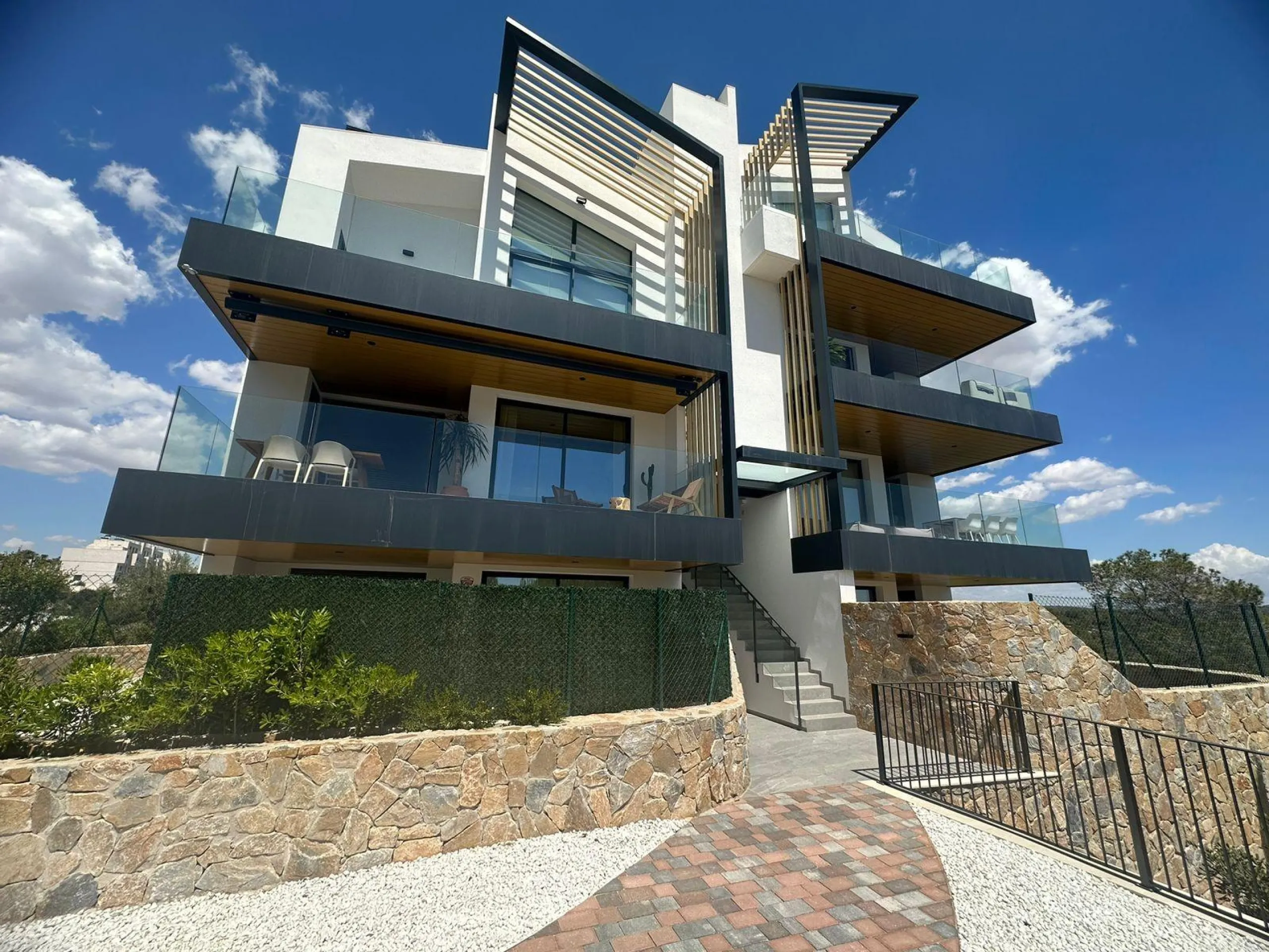 New apartment for sale in Las Colinas Golf Resort