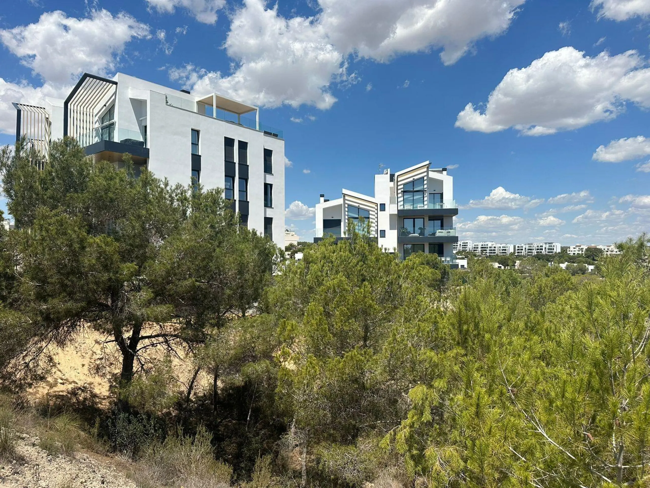 New apartment for sale in Las Colinas Golf Resort