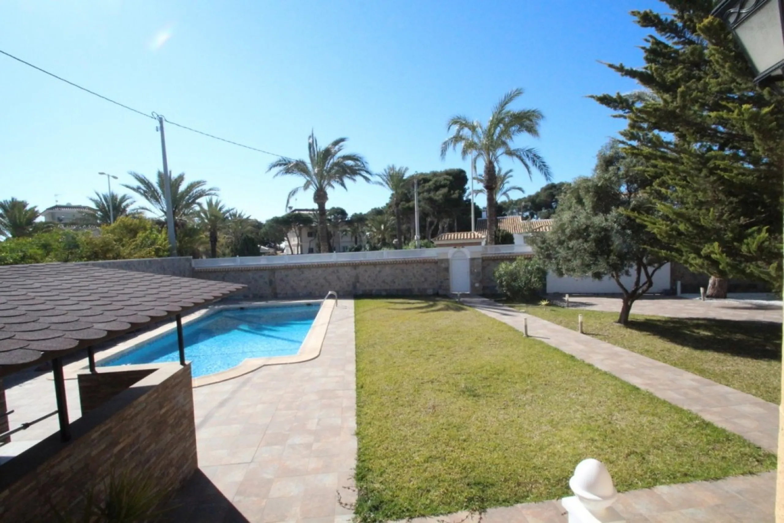 Luxury villa in Cabo Roig