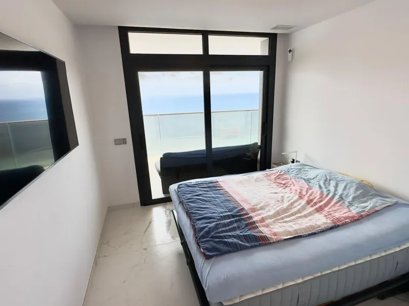 Incredible penthouse in first line of the sea