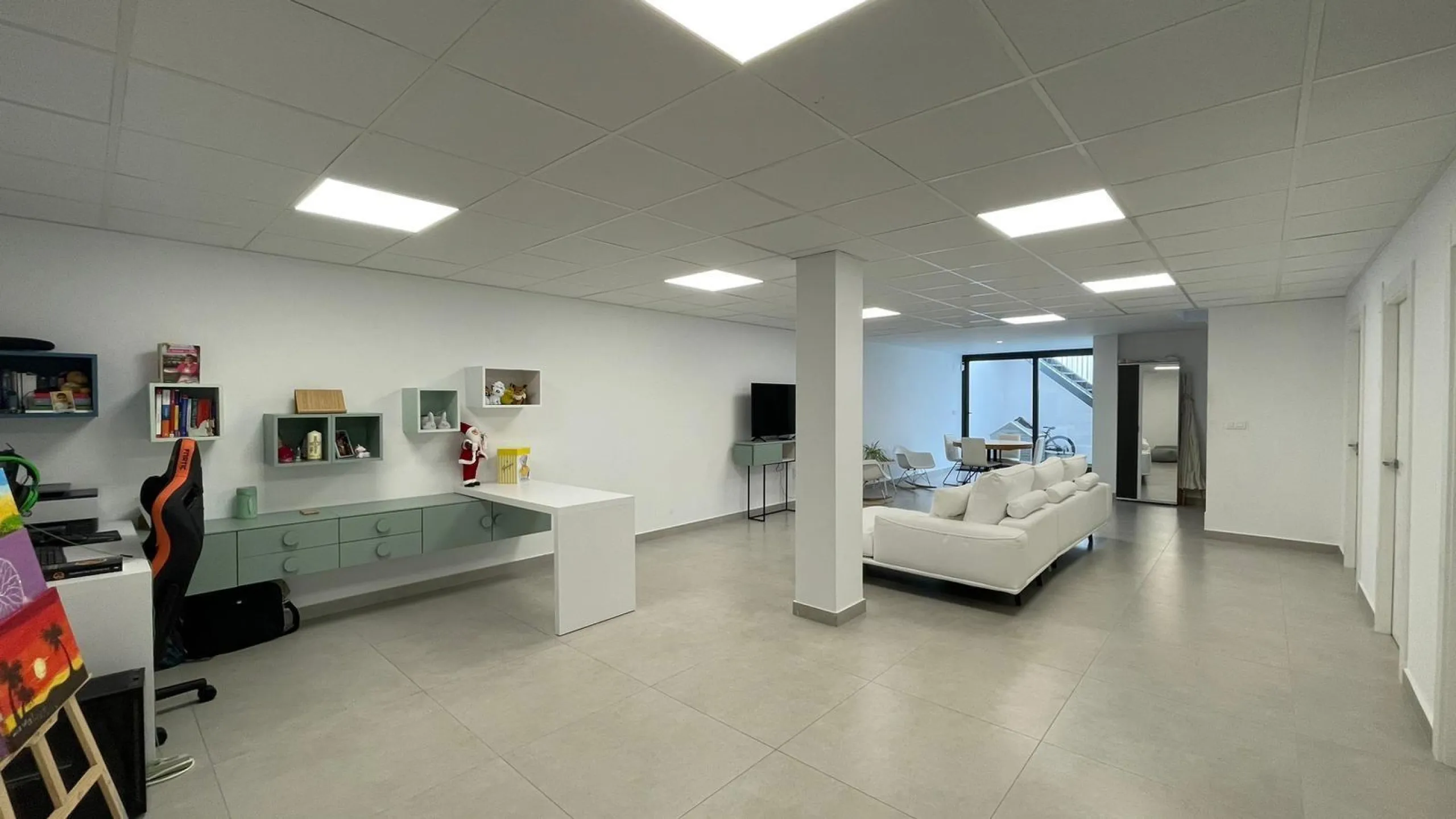 SPECTACULAR MODERN TURN KEY VILLA