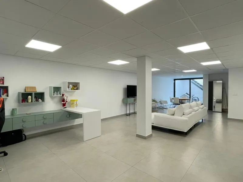 SPECTACULAR MODERN TURN KEY VILLA