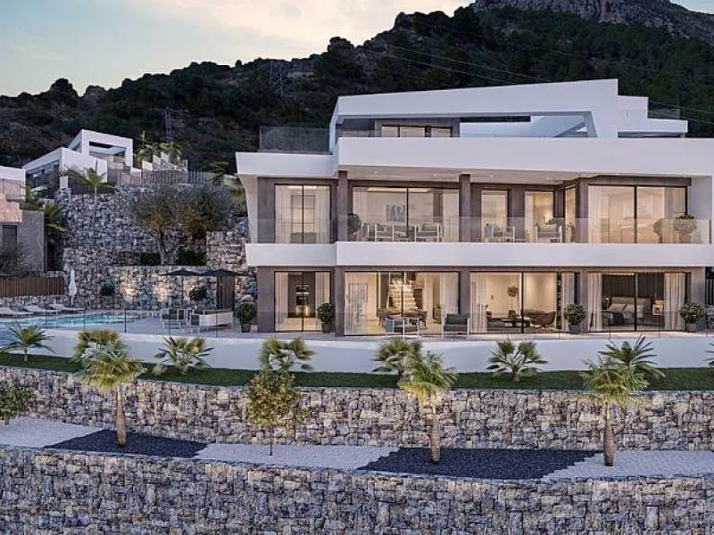 Villa de lujo con piscina privada y vistas al mar