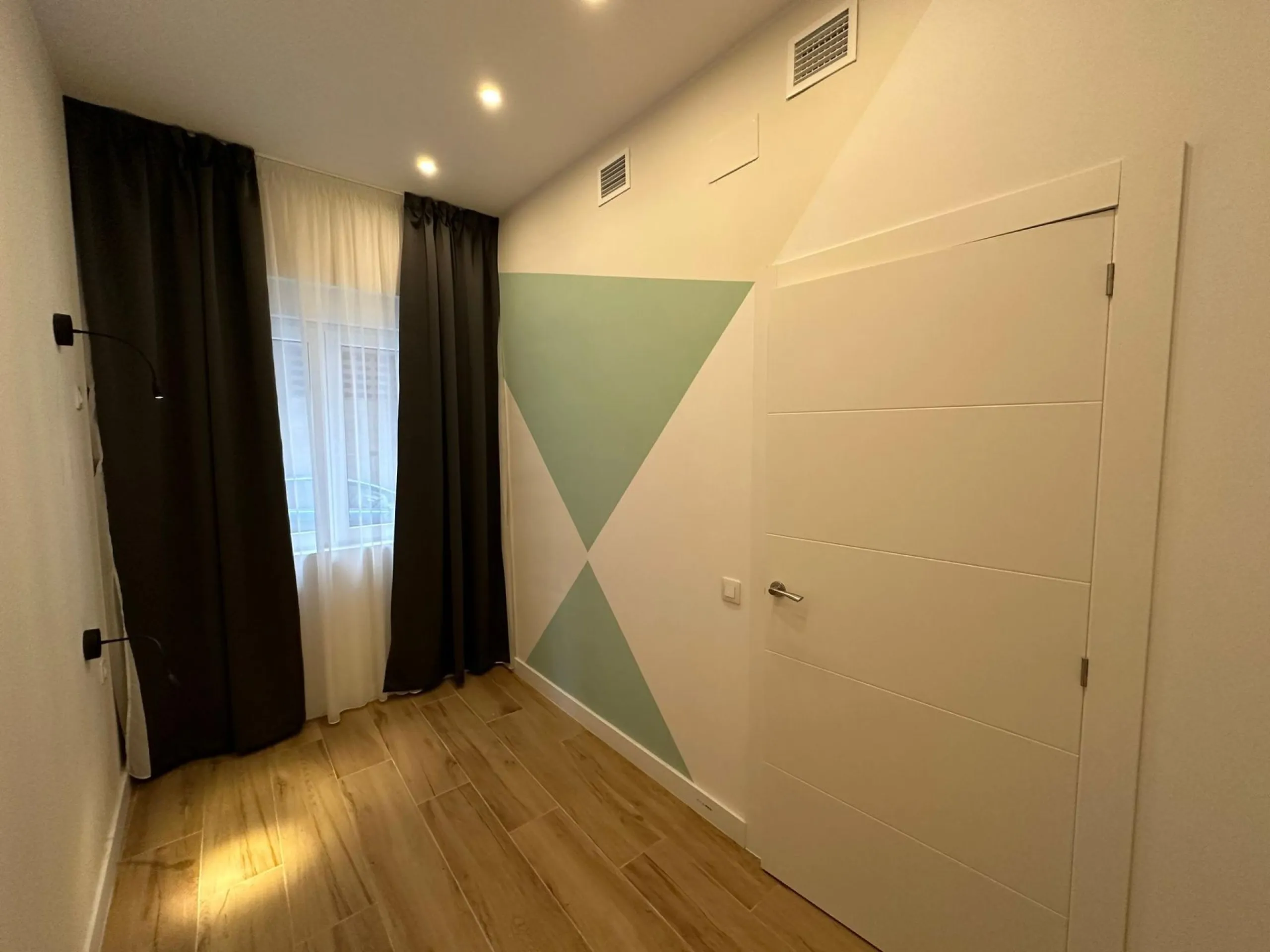 Amplio y luminoso apartamento en zona céntrica de Alicante