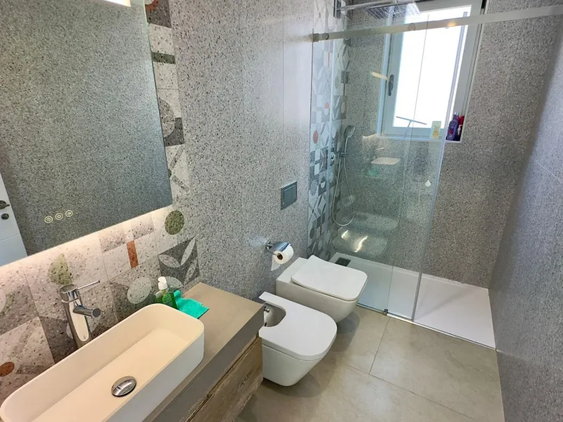 Большая вилла на балконе Финестрата с видом на море
