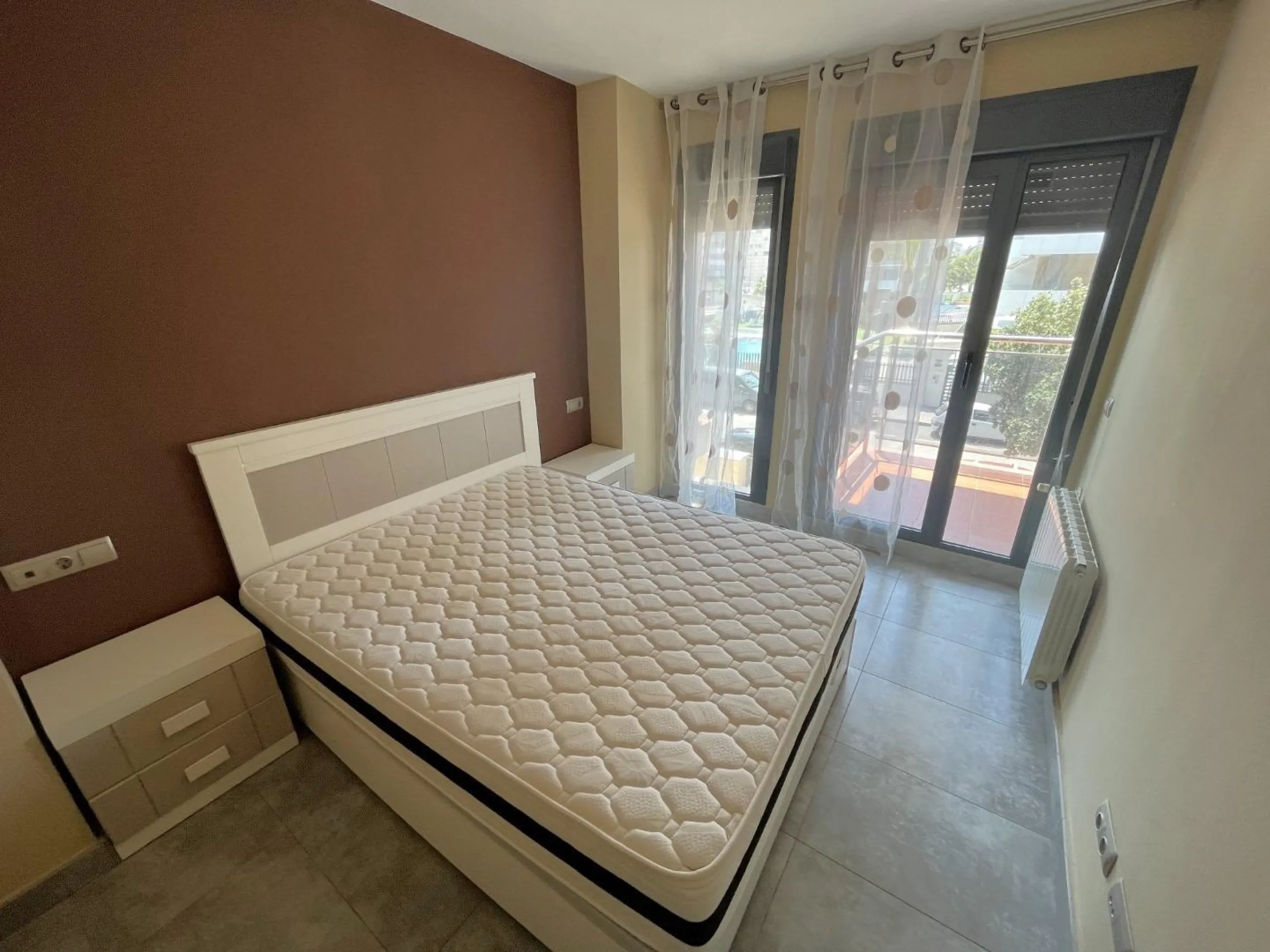 Apartamento de dos dormitorios junto a la Playa de San Juan