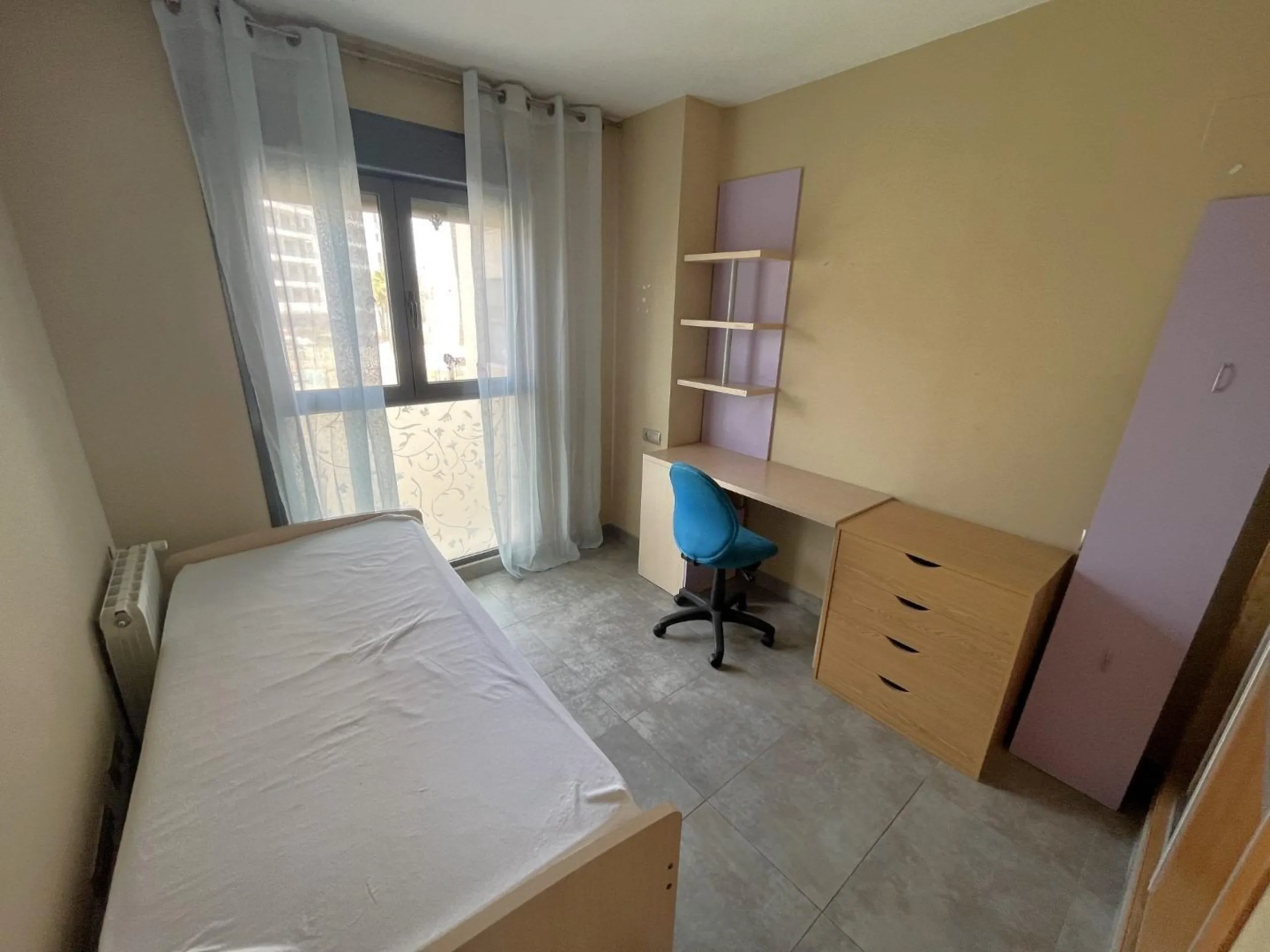 Apartamento de dos dormitorios junto a la Playa de San Juan