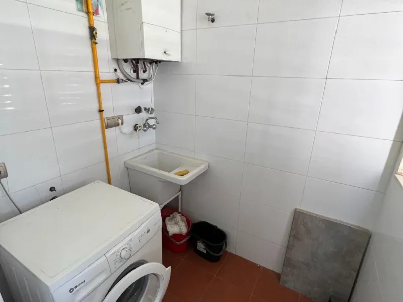 Apartamento de dos dormitorios junto a la Playa de San Juan