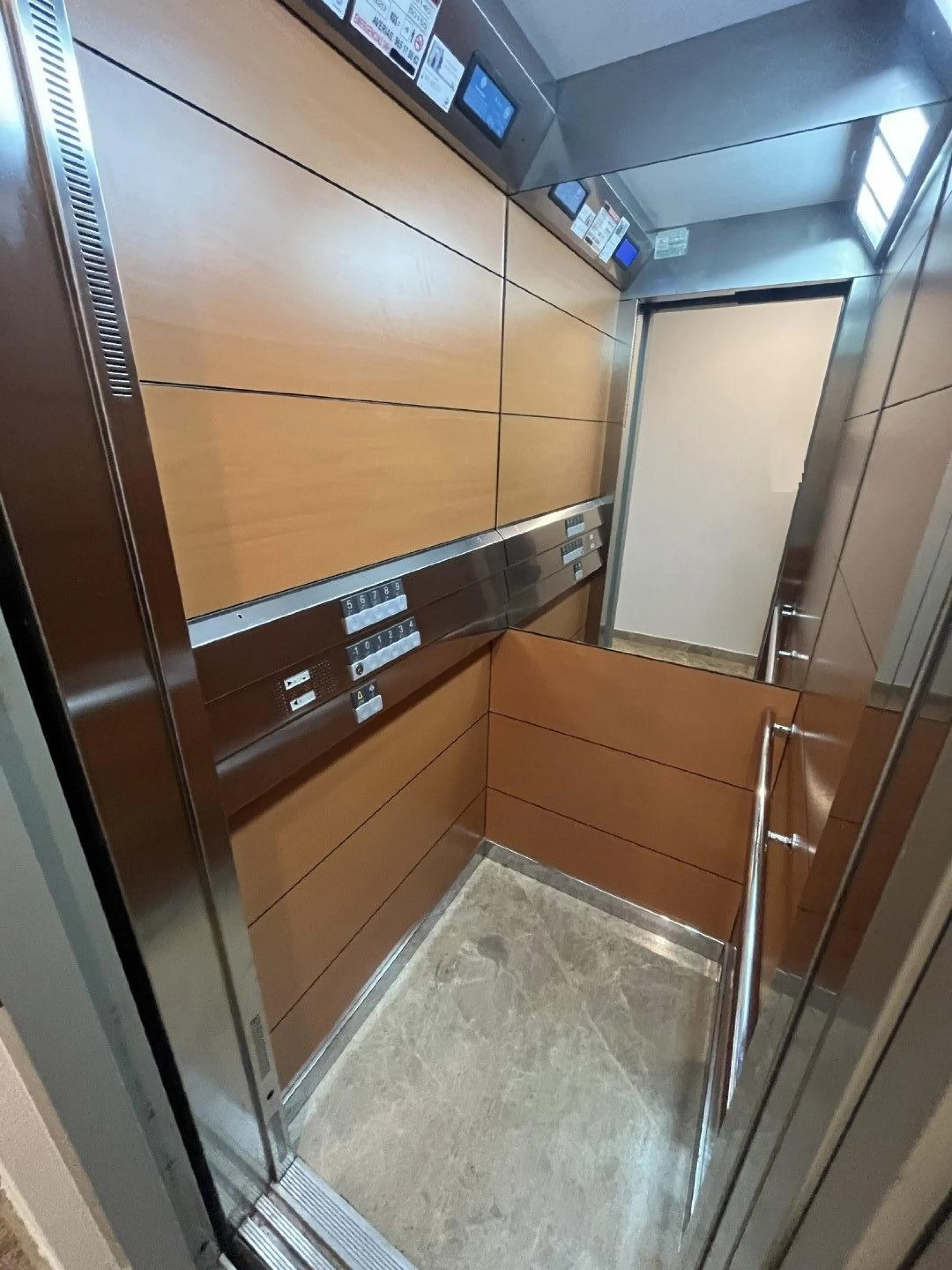 Apartamento de dos dormitorios junto a la Playa de San Juan