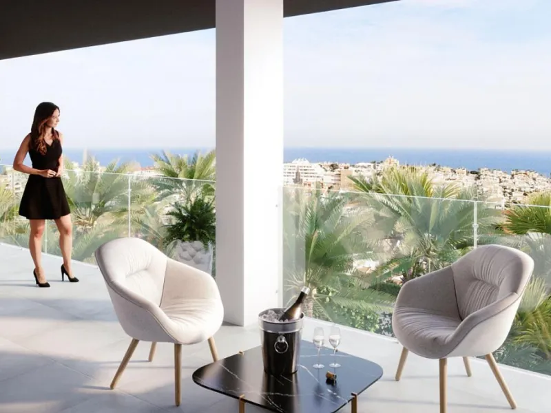 APARTAMENTOS DE OBRA NUEVA CON VISTAS AL MAR. 2 DOR. 2 BAÑOS. APARCAMENTO. PISCINA. PLAYA A 700 M.