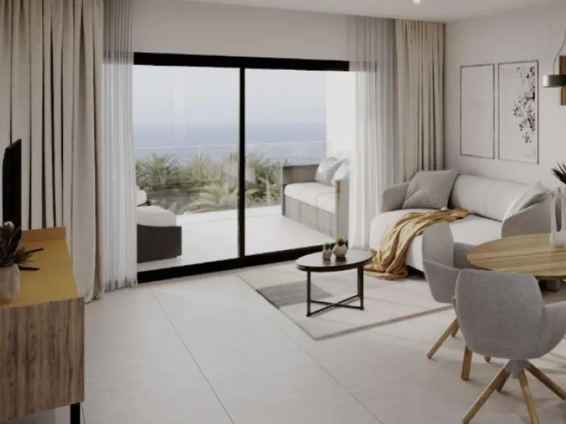 APARTAMENTOS DE OBRA NUEVA CON VISTAS AL MAR. 2 DOR. 2 BAÑOS. APARCAMENTO. PISCINA. PLAYA A 700 M.