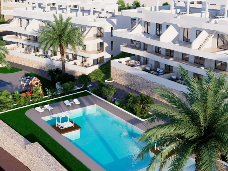 New exclusive homes with sea views