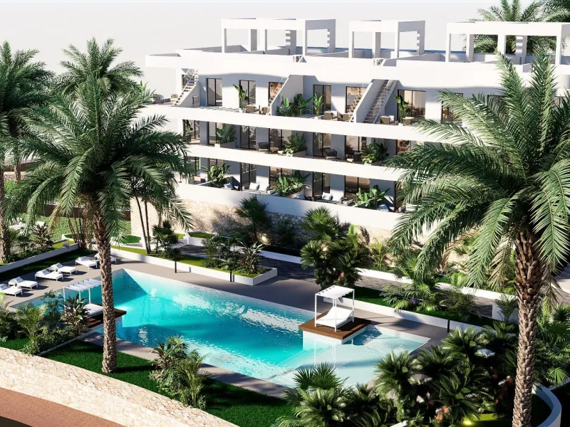 New exclusive homes with sea views