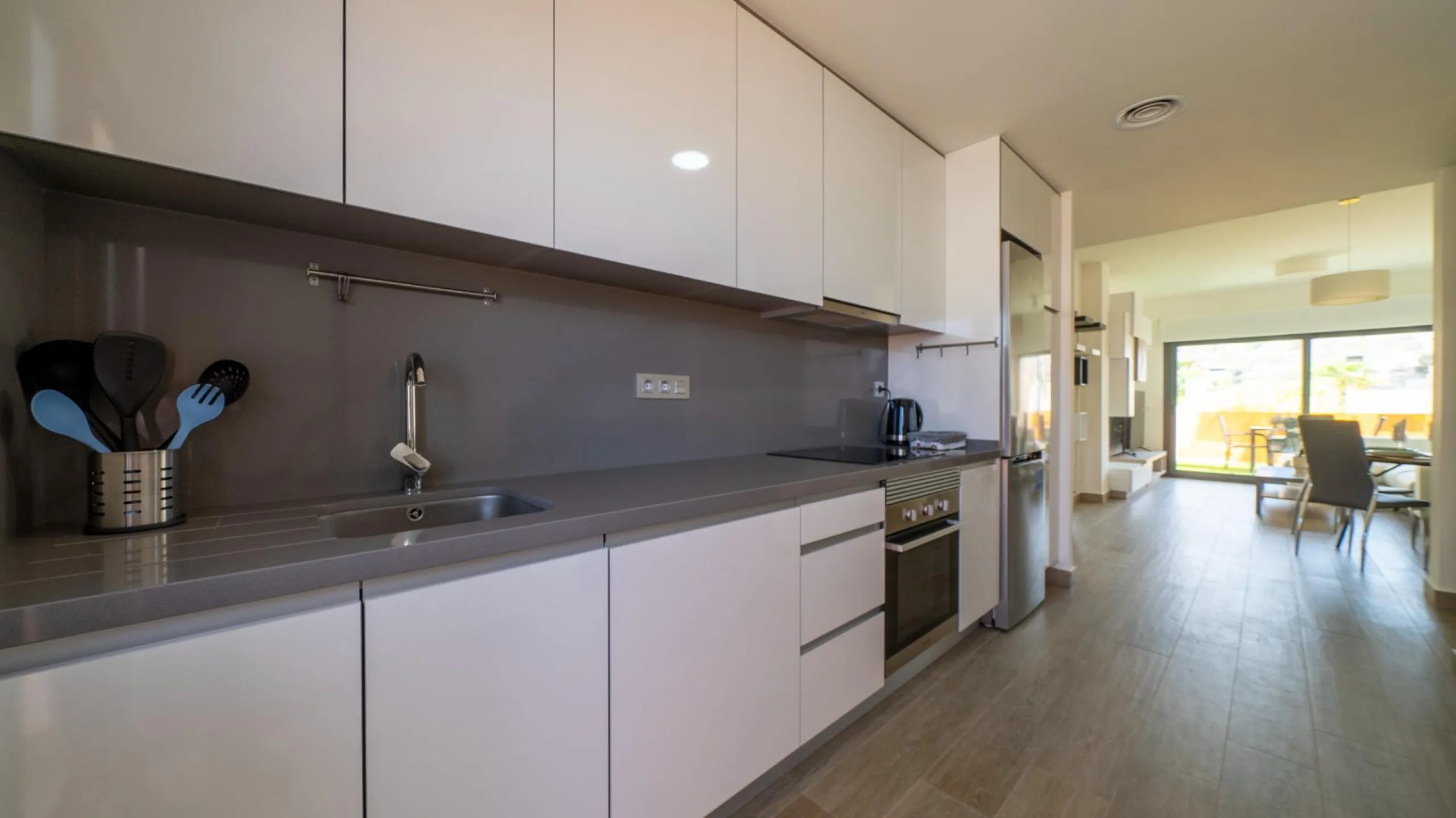 Penthouse with Solarium and BBQ in the Alegria Village Urbanization