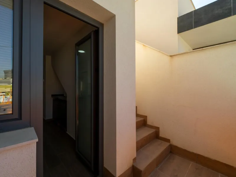 Penthouse with Solarium and BBQ in the Alegria Village Urbanization