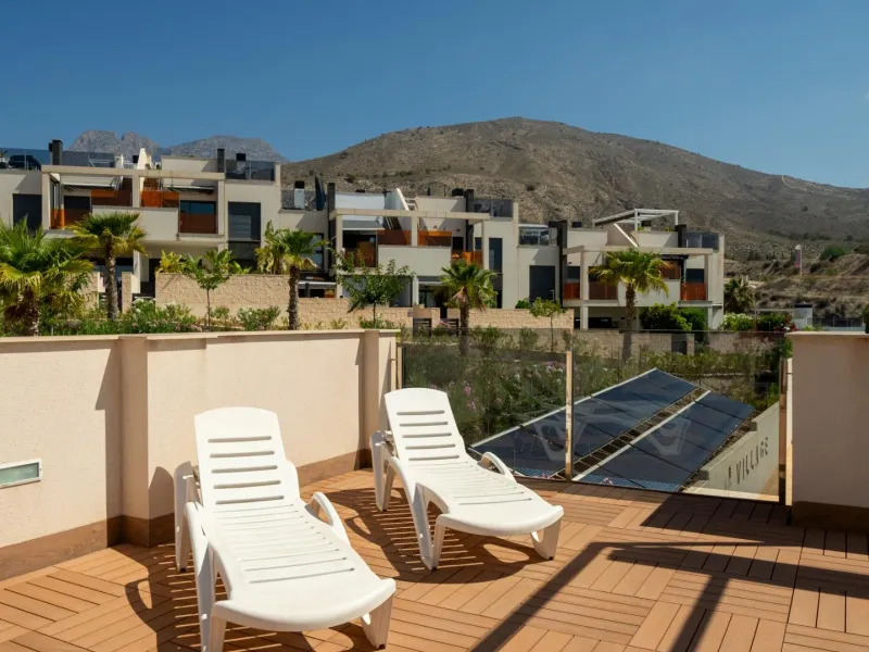 Penthouse with Solarium and BBQ in the Alegria Village Urbanization