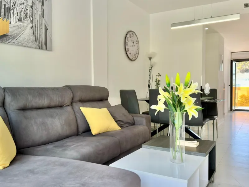 Penthouse with solarium and jacuzzi in the Alegria Village urbanization