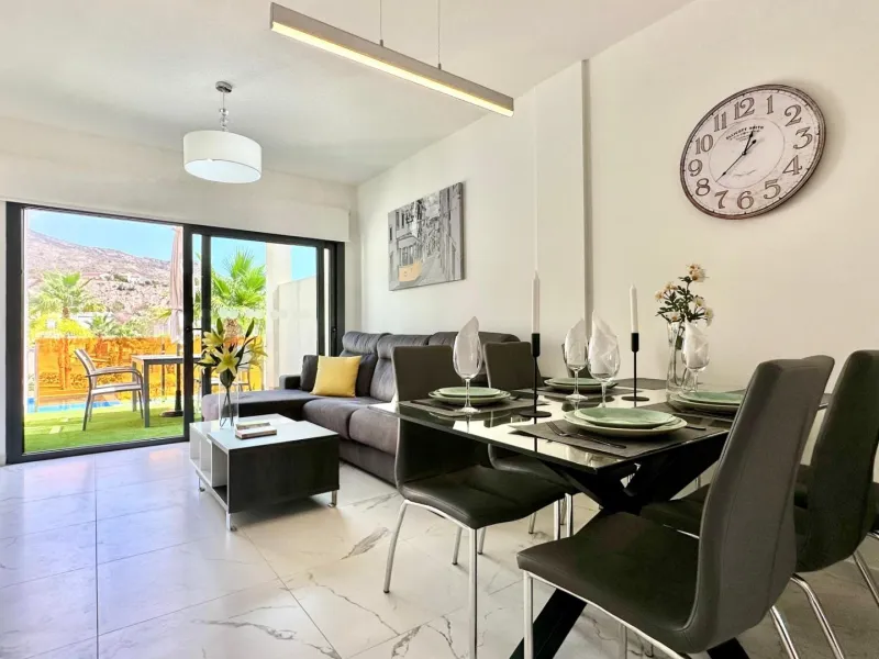 Penthouse with solarium and jacuzzi in the Alegria Village urbanization