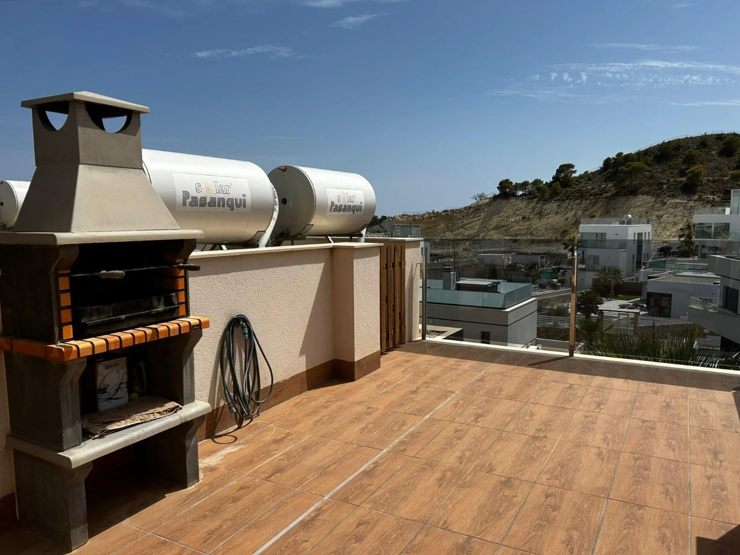 Penthouse with solarium and jacuzzi in the Alegria Village urbanization