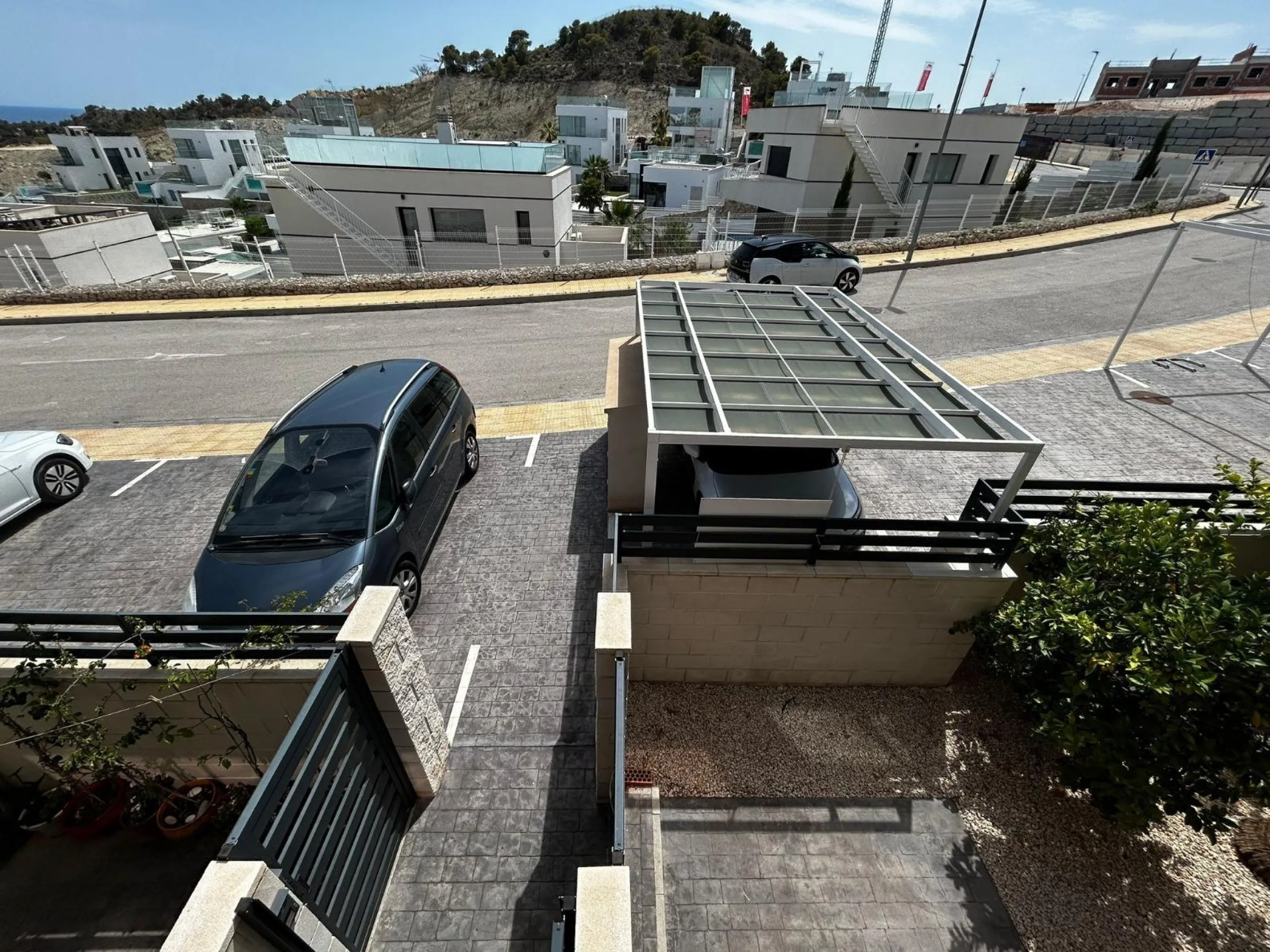 Penthouse with solarium and jacuzzi in the Alegria Village urbanization