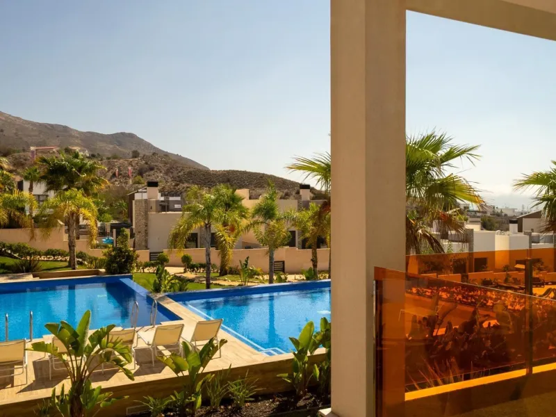 Penthouse with solarium and jacuzzi in the Alegria Village urbanization