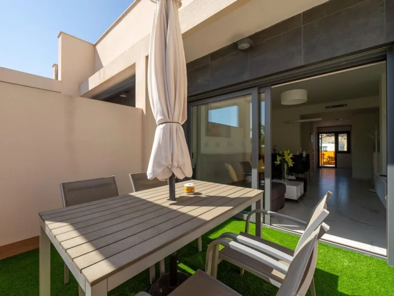 Penthouse with solarium and jacuzzi in the Alegria Village urbanization