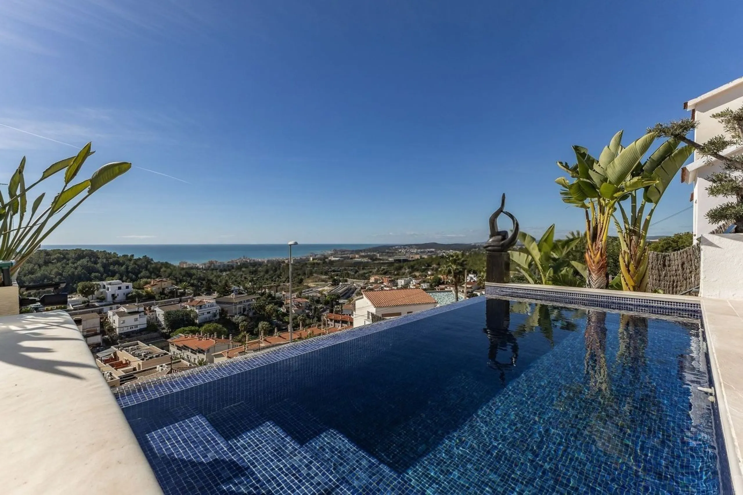 Magnificent Residence with Infinity Pool in Sitges, Barcelona