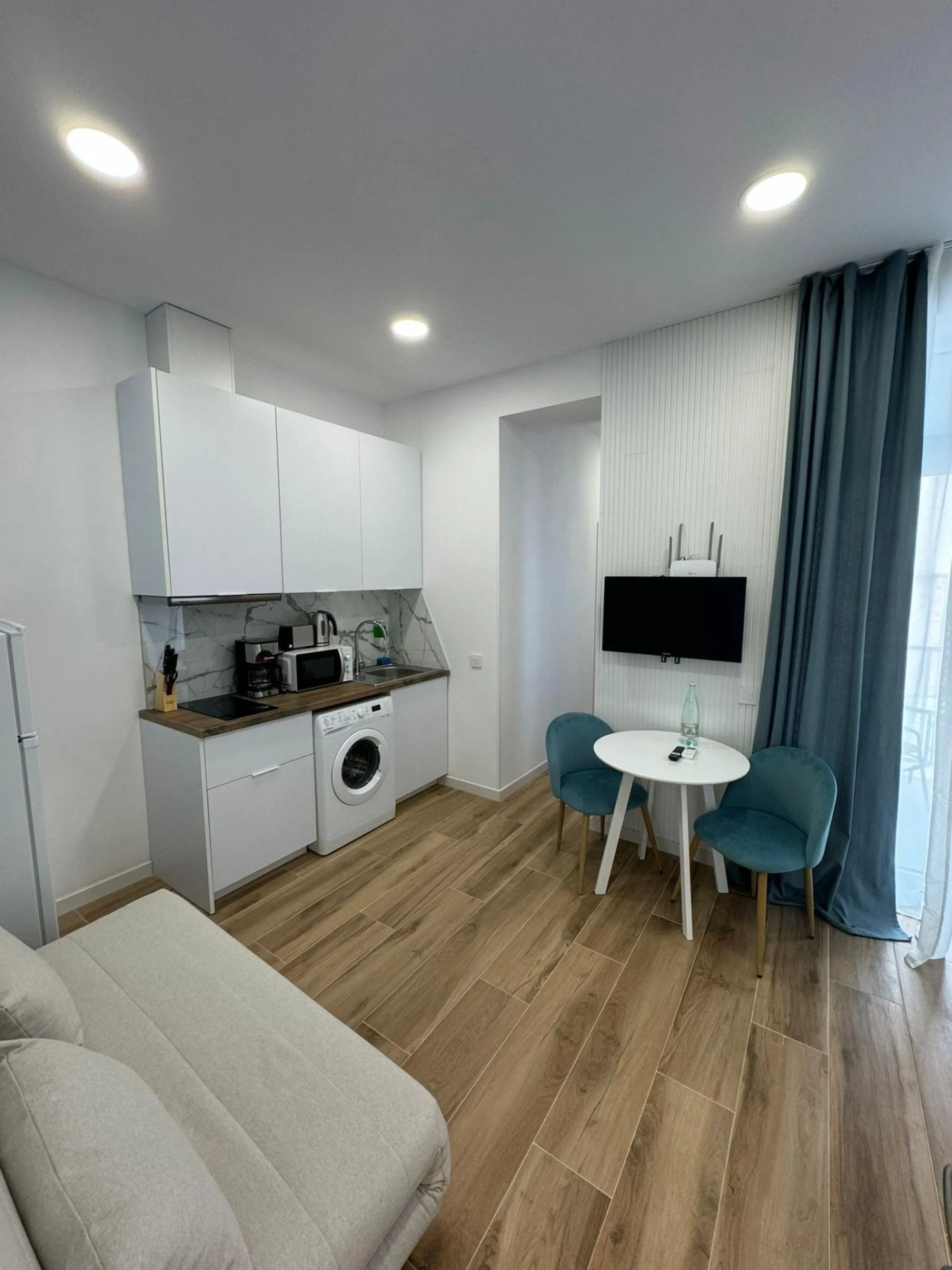 EDIFICIO EN VENTA EN ALICANTE CON LICENCIA TURISTICA - CAROLINAS BAJAS