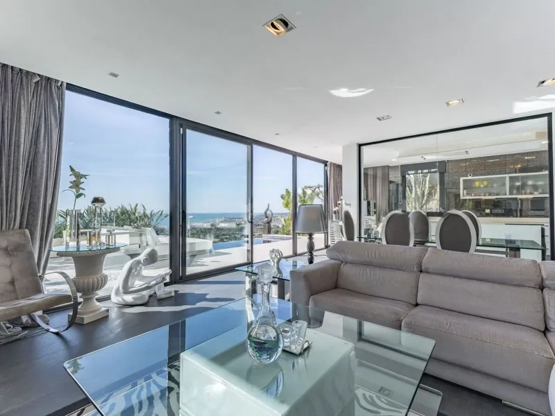 Magnificent Residence with Infinity Pool in Sitges, Barcelona
