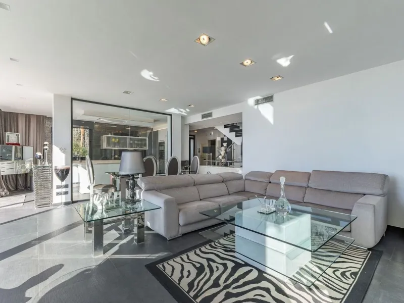 Magnificent Residence with Infinity Pool in Sitges, Barcelona
