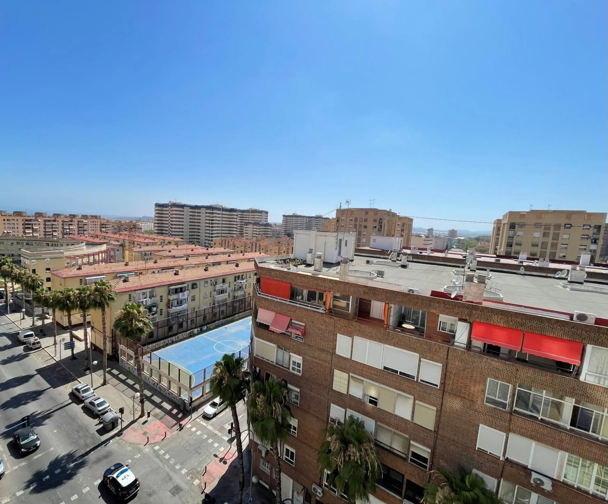 Impressive apartment in Benalúa with unobstructed views
