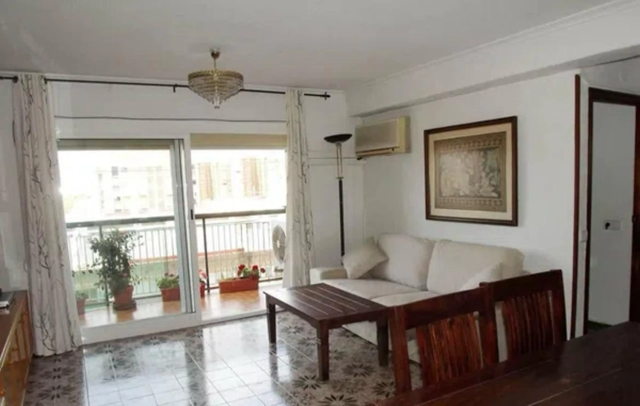 Impressive apartment in Benalúa with unobstructed views