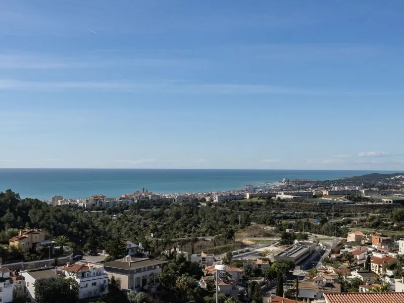 Magnificent Residence with Infinity Pool in Sitges, Barcelona
