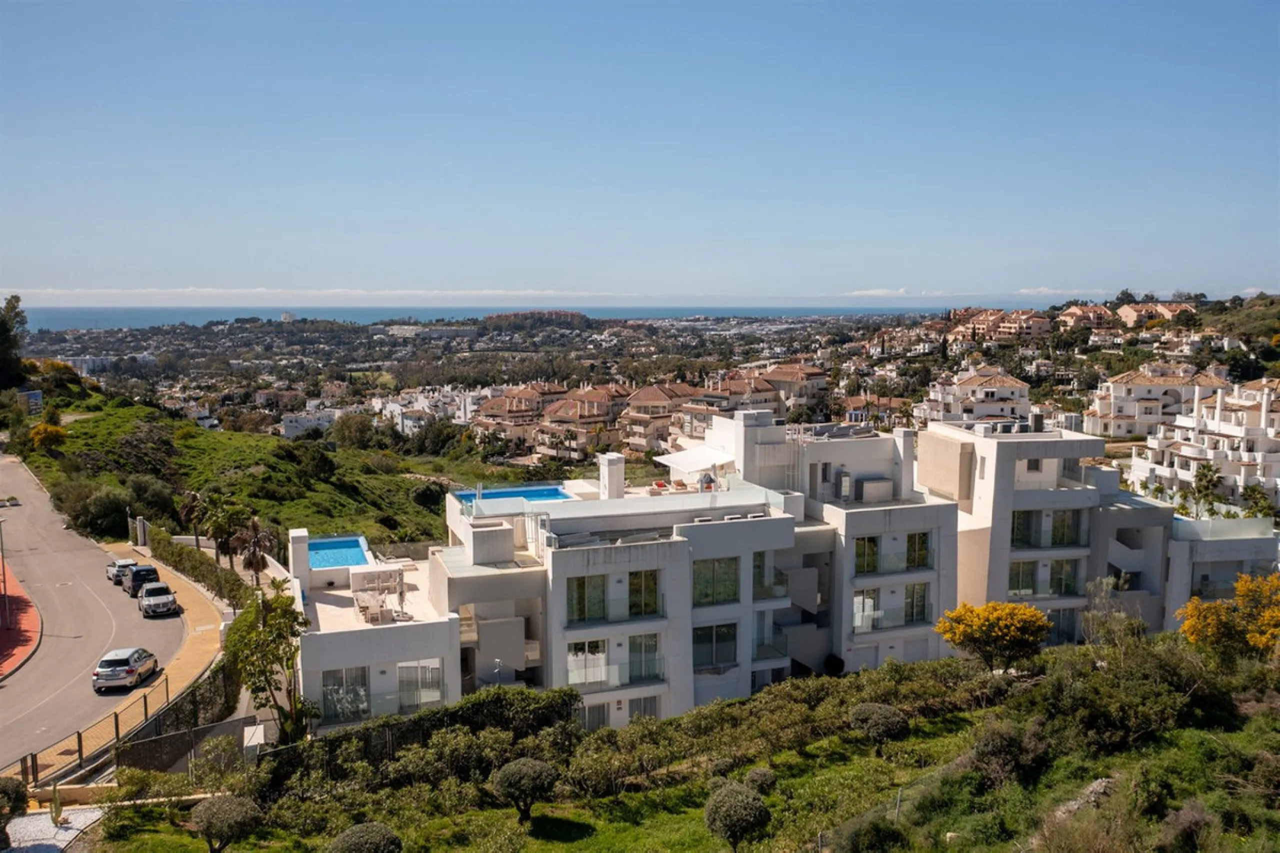 Südlich ausgerichtetes Penthouse mit privatem Pool zu verkaufen