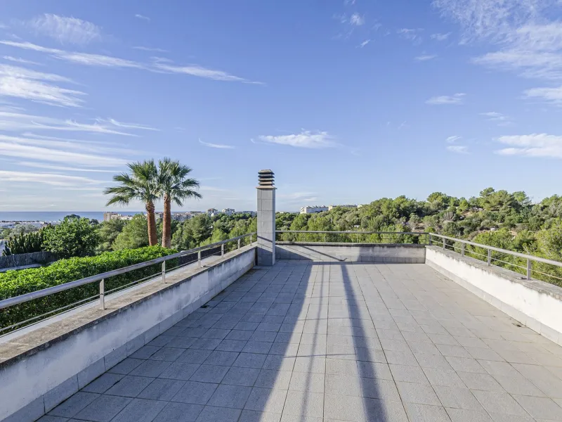Spectacular Modern House with Pool and Sea Views in Levantina, Sitges
