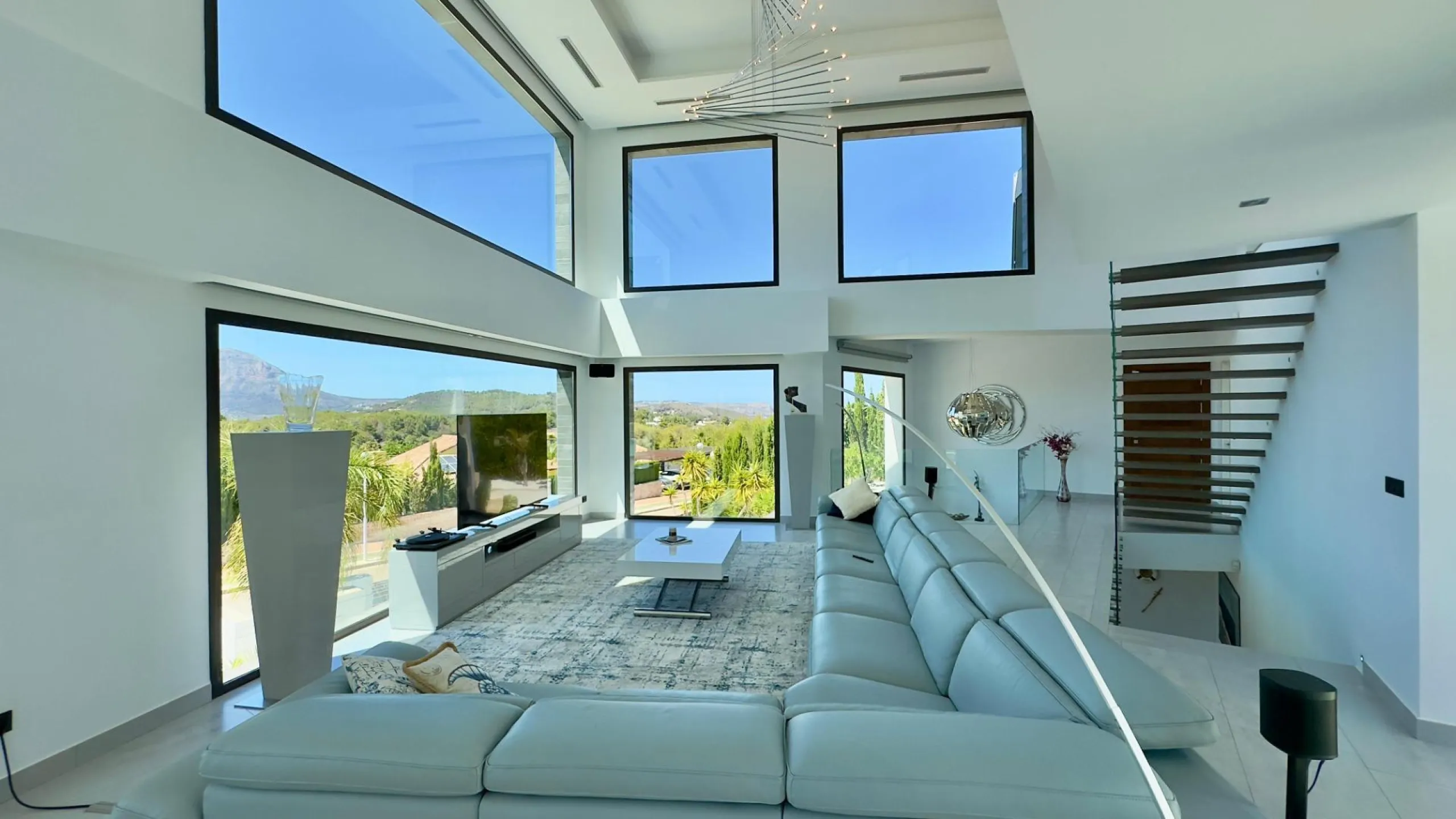 Luxury Villa in Les Cansalades, Jávea – Exquisite Coastal Retreat