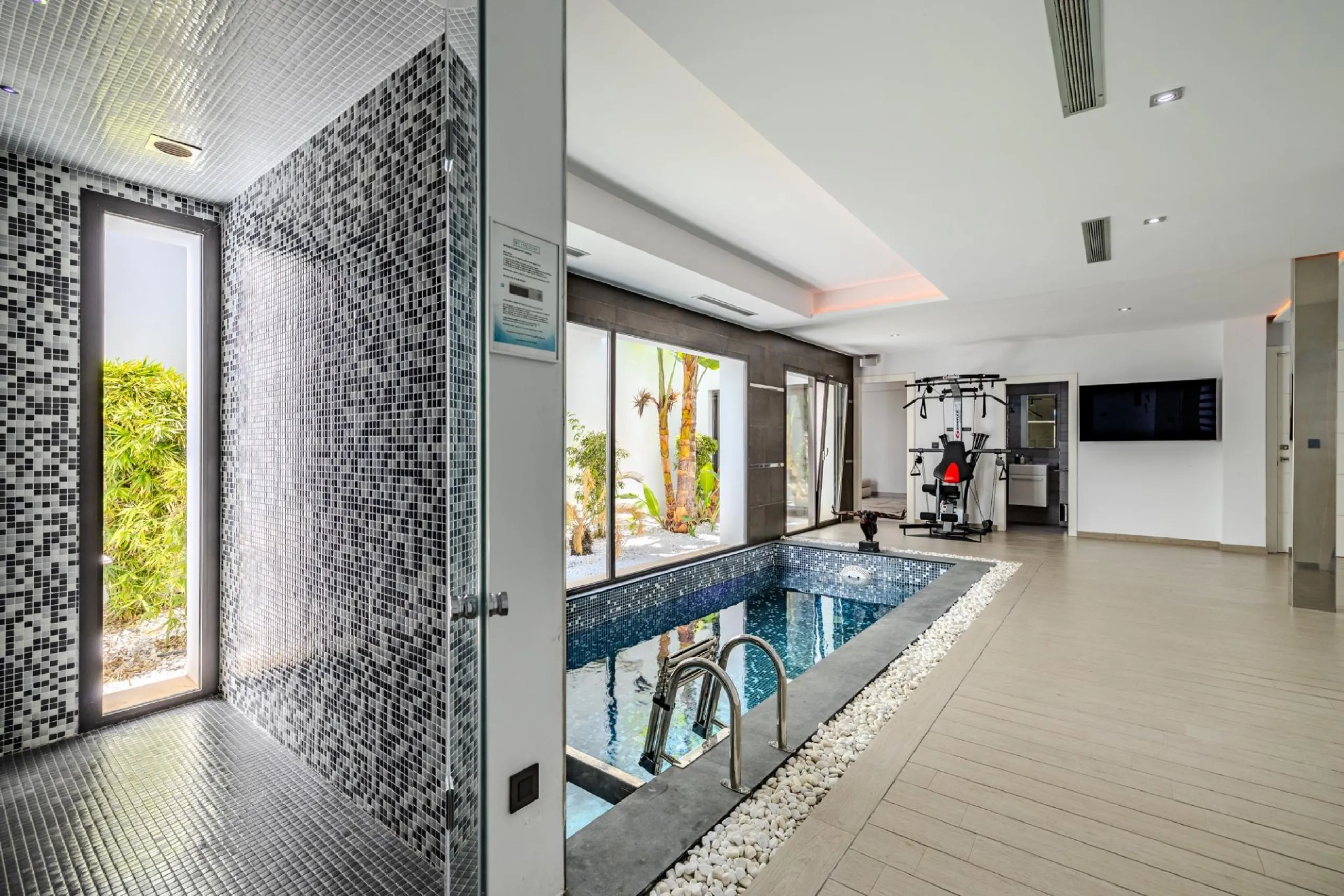 Luxury Villa in Les Cansalades, Jávea – Exquisite Coastal Retreat