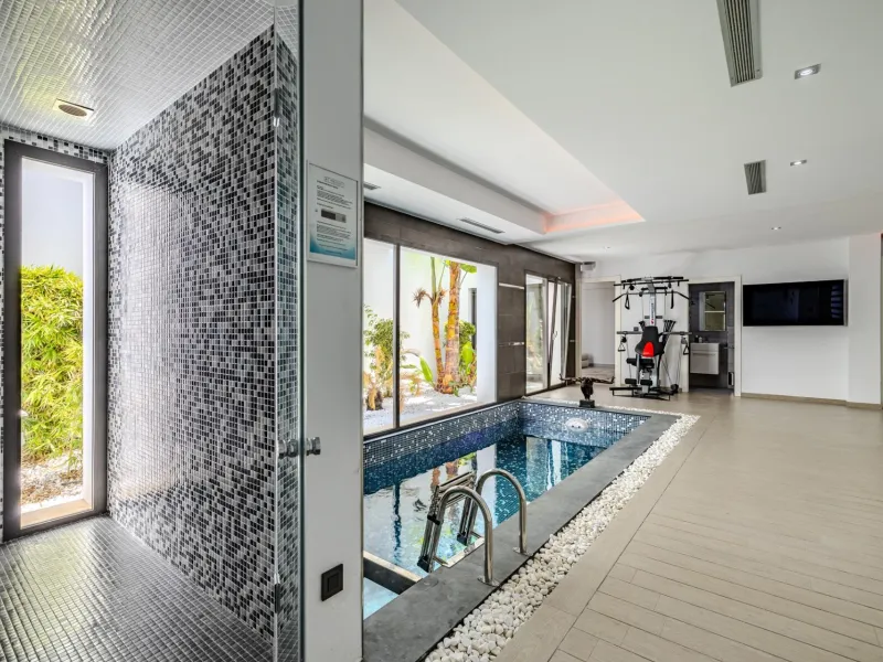 Luxury Villa in Les Cansalades, Jávea – Exquisite Coastal Retreat