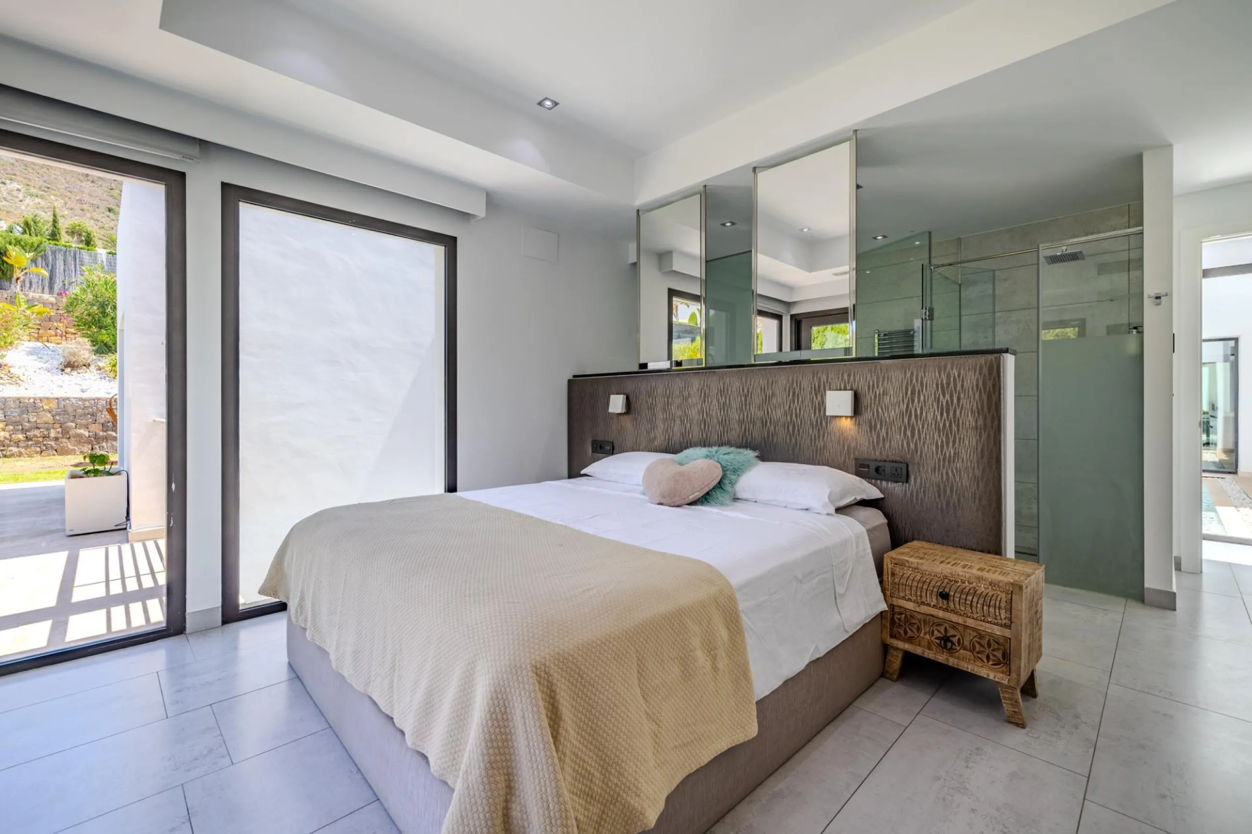 Luxury Villa in Les Cansalades, Jávea – Exquisite Coastal Retreat