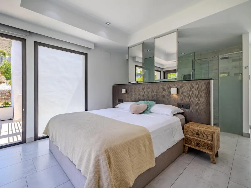 Luxury Villa in Les Cansalades, Jávea – Exquisite Coastal Retreat