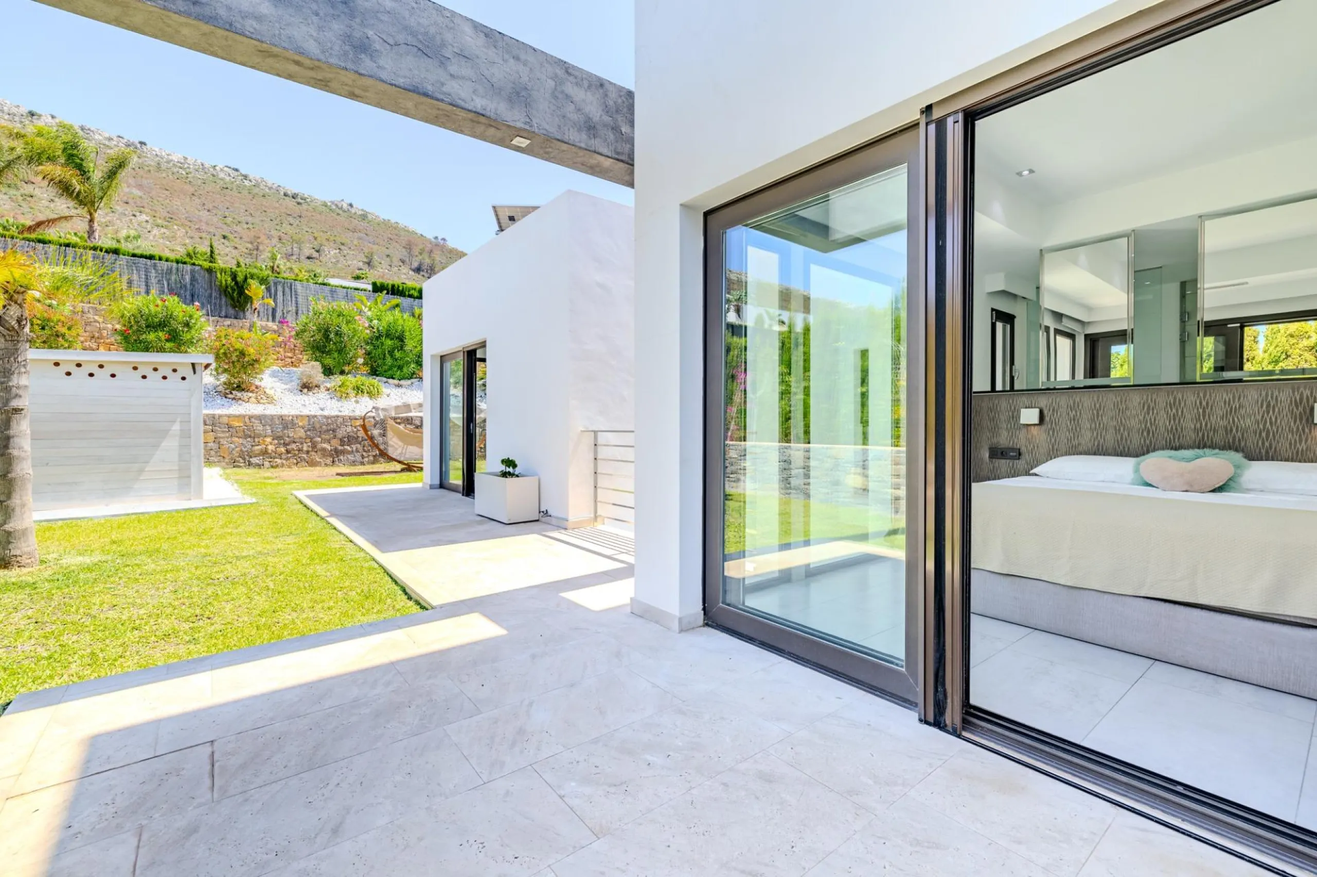 Luxury Villa in Les Cansalades, Jávea – Exquisite Coastal Retreat