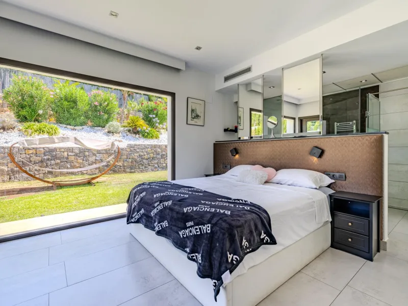 Luxury Villa in Les Cansalades, Jávea – Exquisite Coastal Retreat