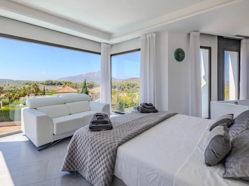 Luxury Villa in Les Cansalades, Jávea – Exquisite Coastal Retreat