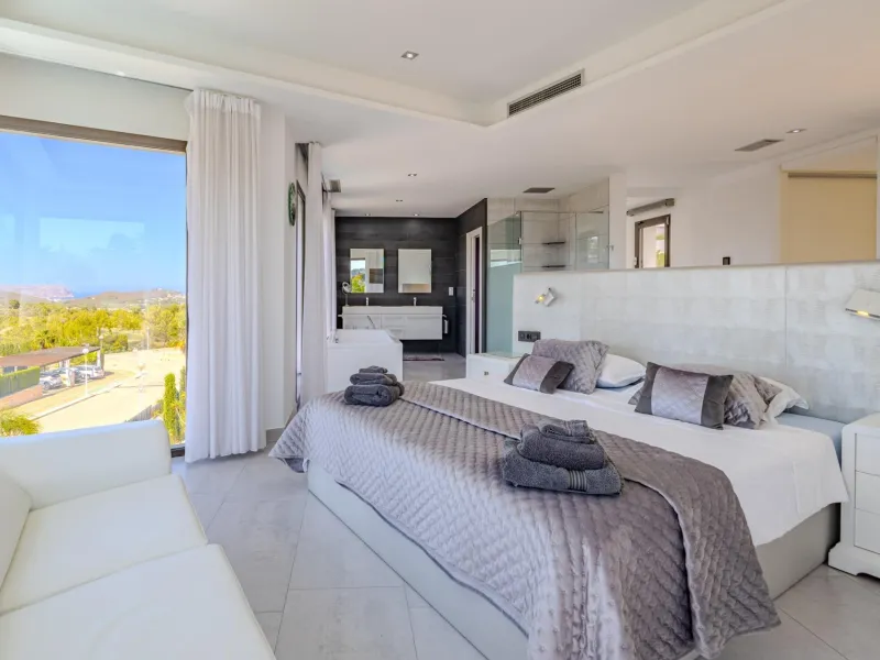Luxury Villa in Les Cansalades, Jávea – Exquisite Coastal Retreat