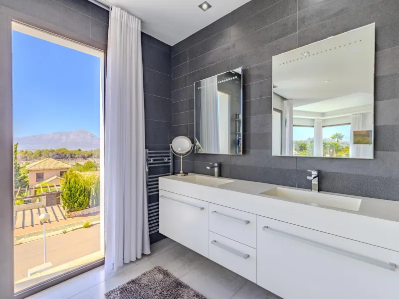 Luxury Villa in Les Cansalades, Jávea – Exquisite Coastal Retreat