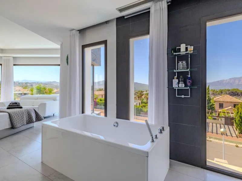 Luxury Villa in Les Cansalades, Jávea – Exquisite Coastal Retreat