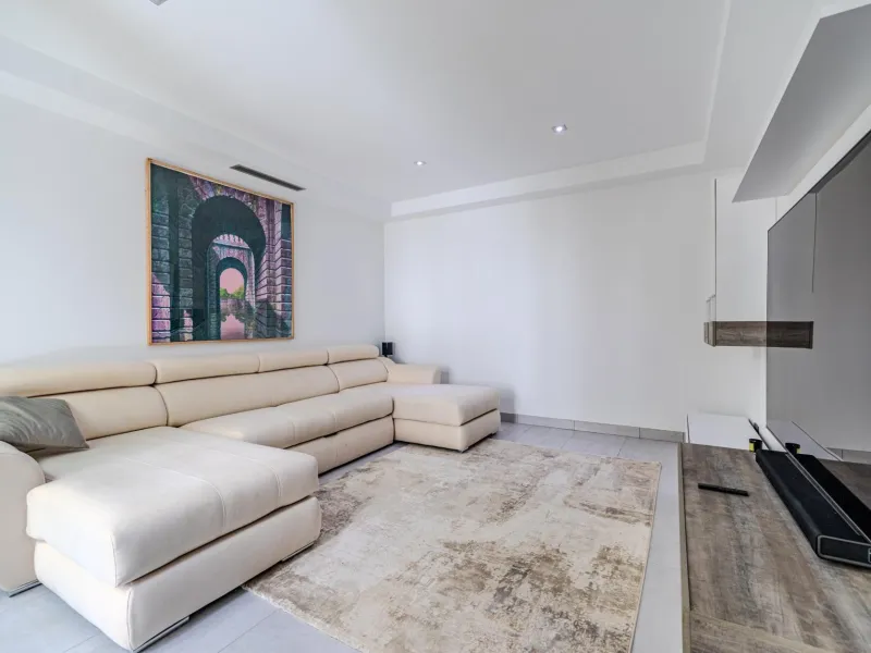Luxury Villa in Les Cansalades, Jávea – Exquisite Coastal Retreat